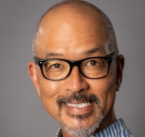 Daniel Shiu Headshot